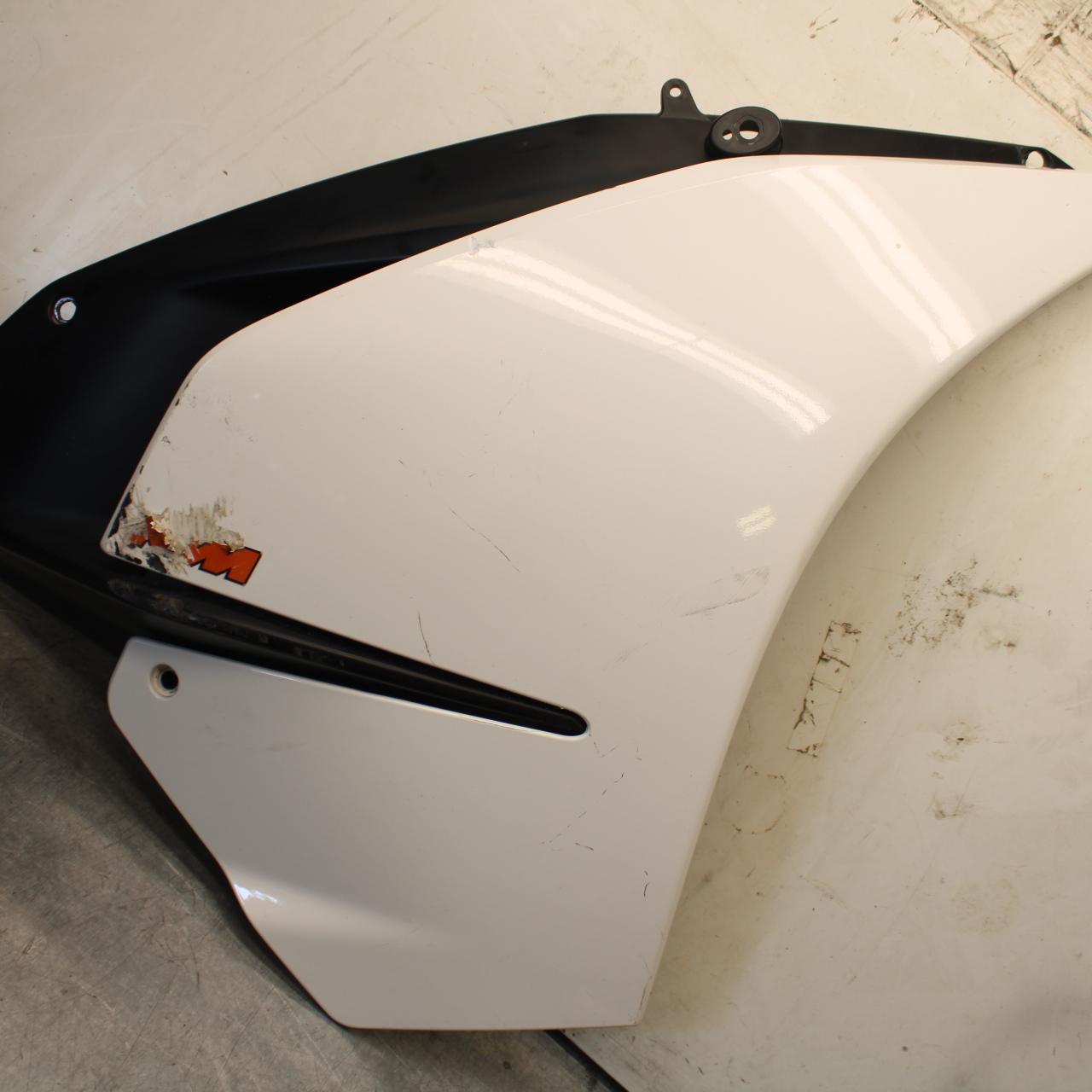16-24 KTM 390 RC RIGHT FRONT SIDE FAIRING COWL SHROUD BB649