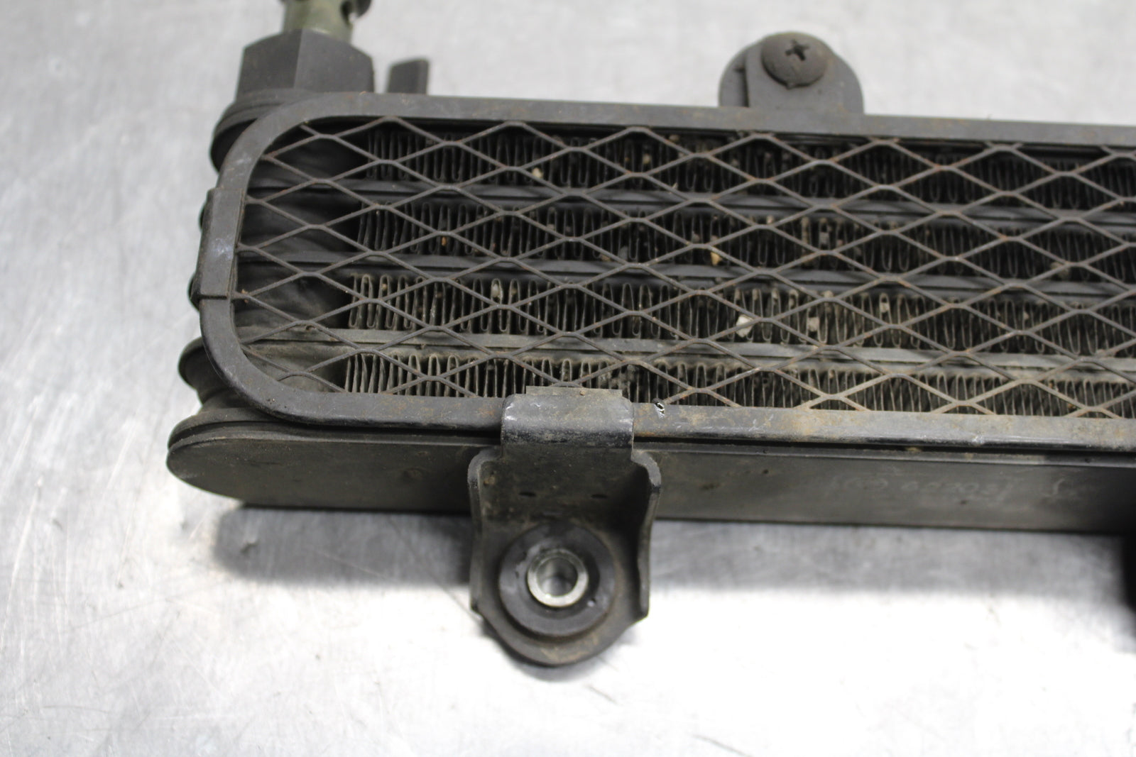 03 SUZUKI SV650S ENGINE MOTOR OIL COOLER  BB130