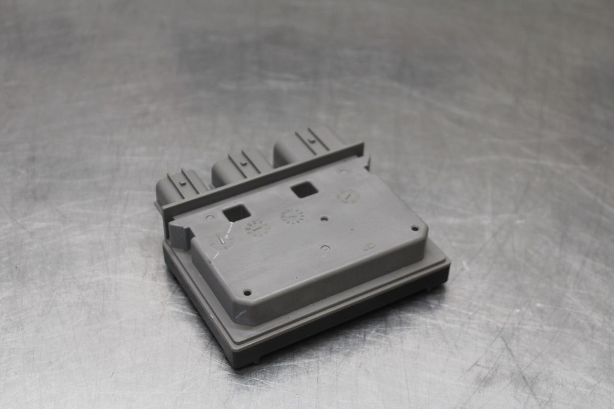 24-25 KAWASAKI NINJA ZX6R RELAY ASSEMBLY BOX BB939