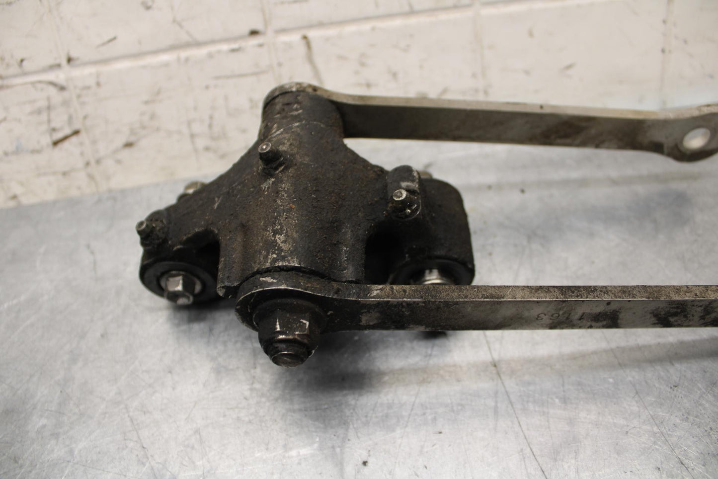 2003 Kawasaki Ninja ZX6RR ZX600K REAR DOGBONE SHOCK LINKAGE LINK BB66