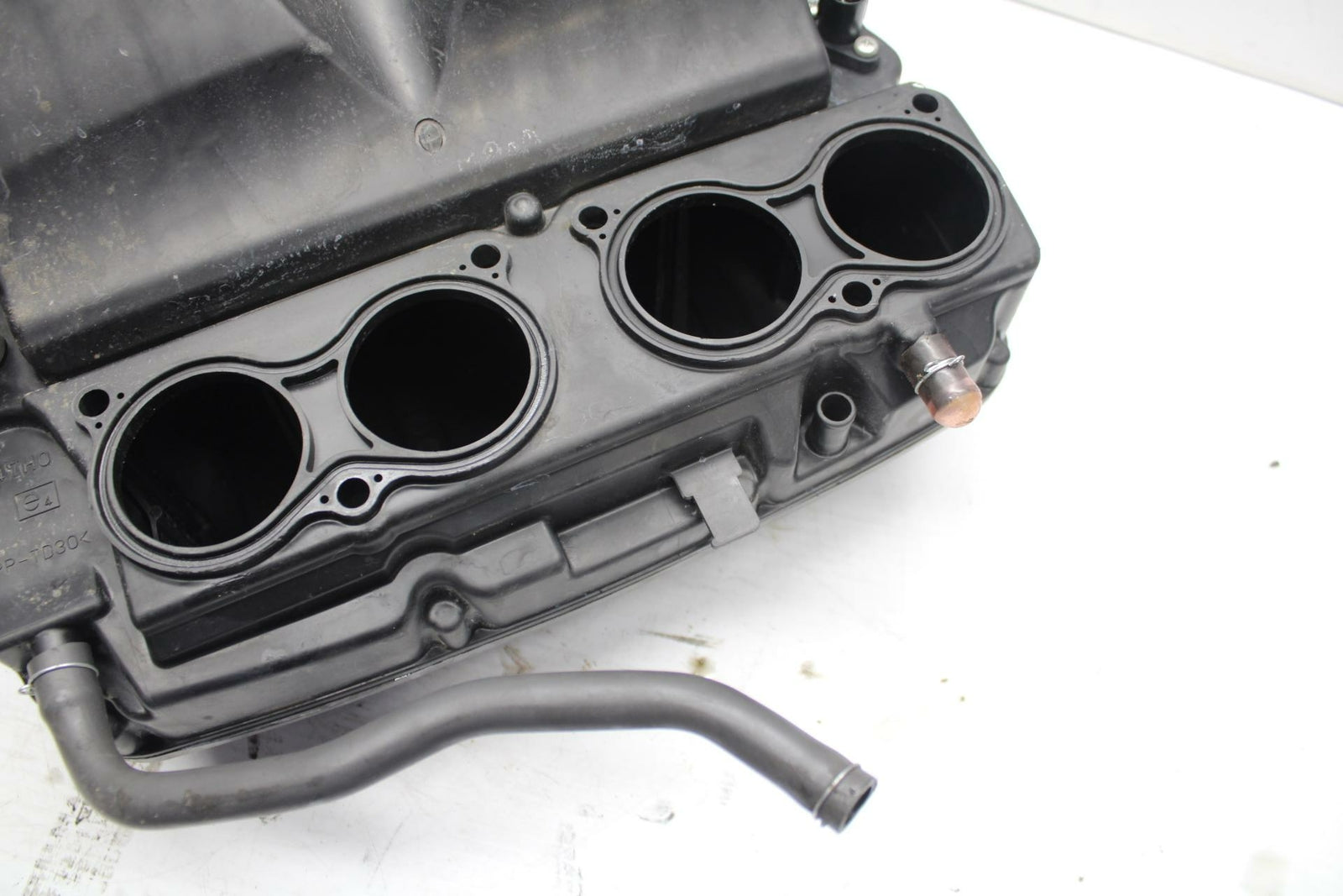 09-11 SUZUKI GSXR1000 AIRBOX AIR INTAKE FILTER BOX 13720-47H01 BB284