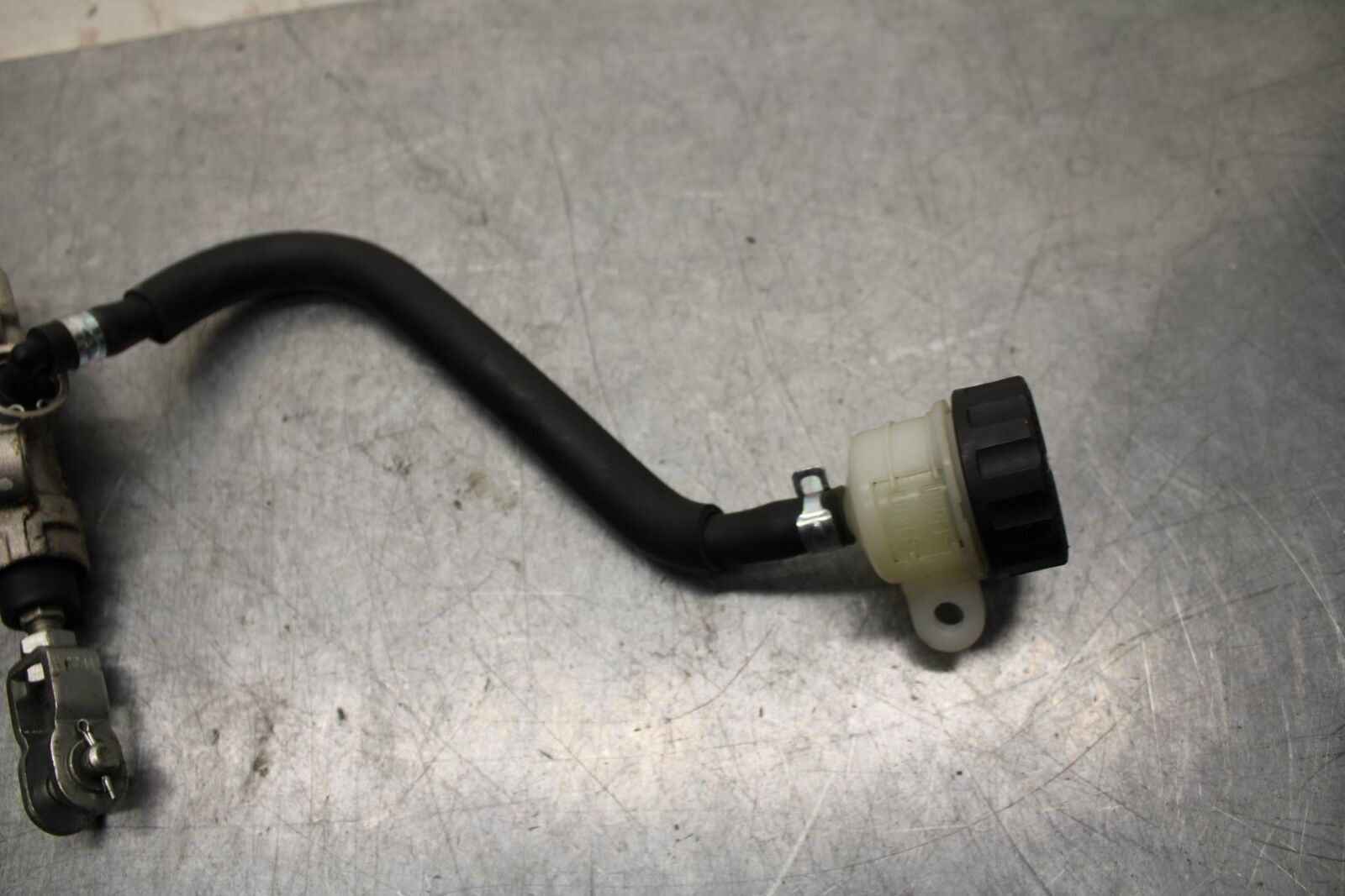 17-20 KAWASAKI Z125 PRO REAR BACK BRAKE MASTER CYLINDER W RESERVOIR BB74