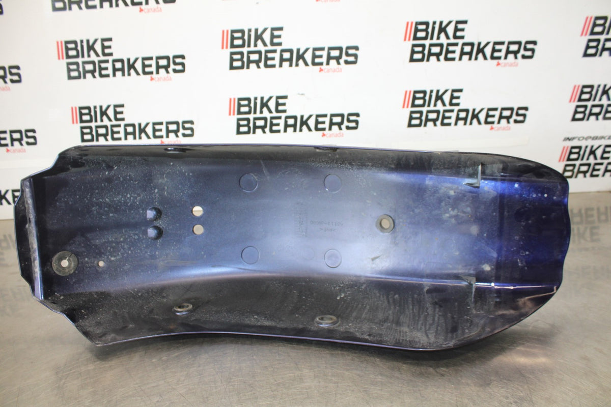 07 SUZUKI BOULEVARD M50 REAR BACK WHEEL FENDER MUD GUARD 63111-39g00 BB897