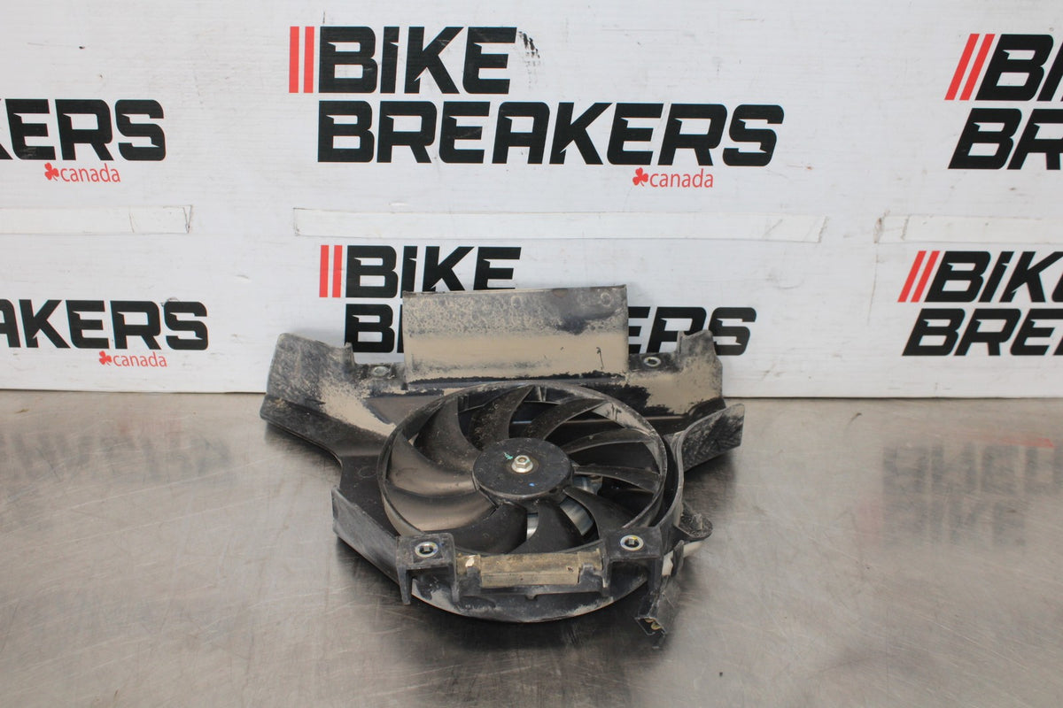 24-25 KAWASAKI NINJA 500 EX500J ABS ENGINE RADIATOR COOLING FAN BB934