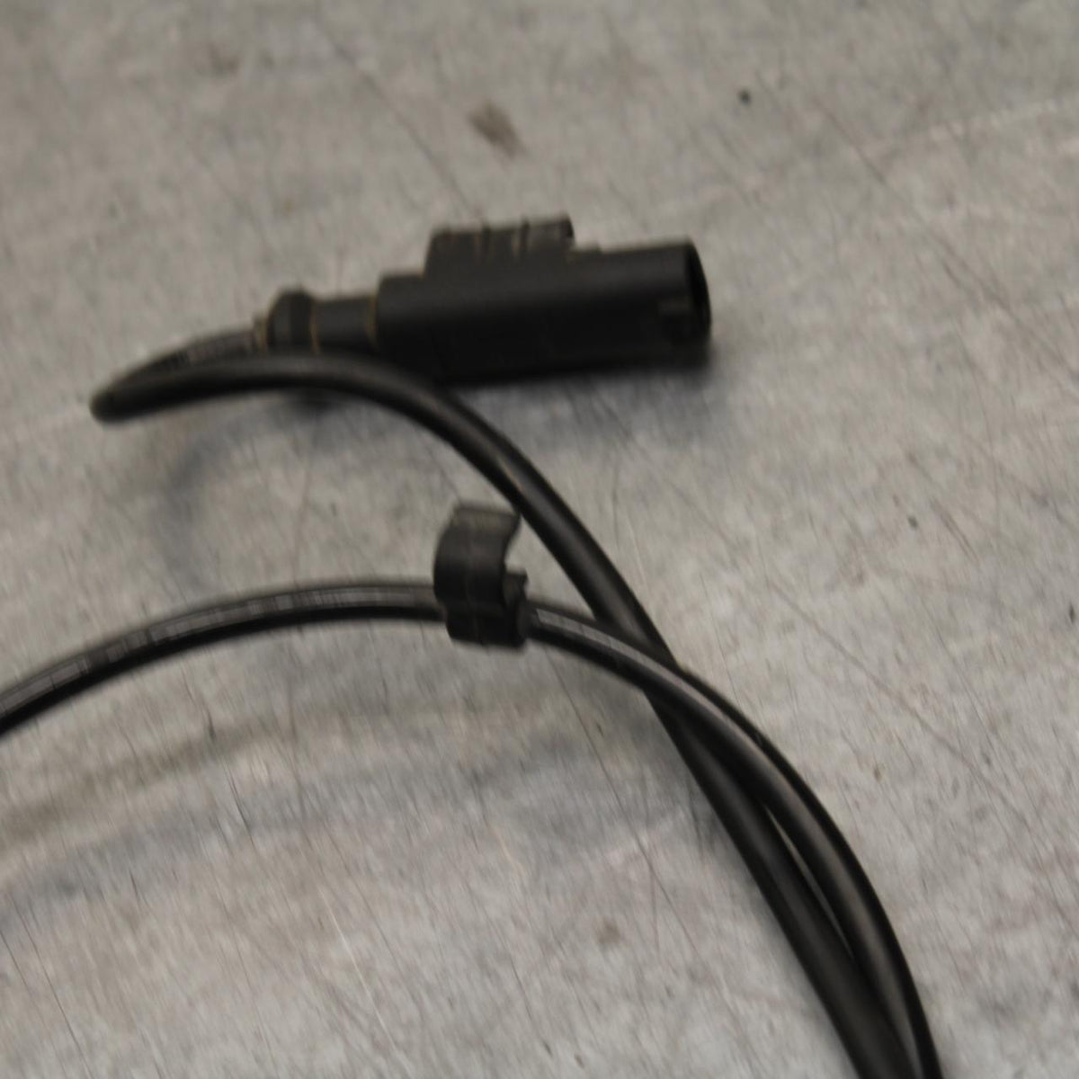 16-24 KTM 390 RC REAR ABS BRAKE SENSOR BB648