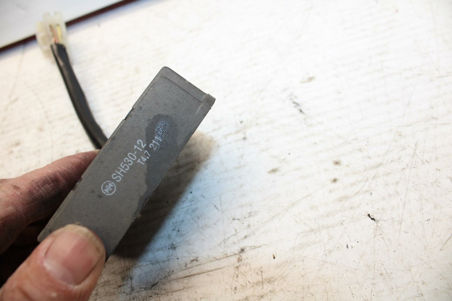 90-07 KAWASAKI ZZR 250 RECTIFIER VOLTAGE REGULATOR BB298