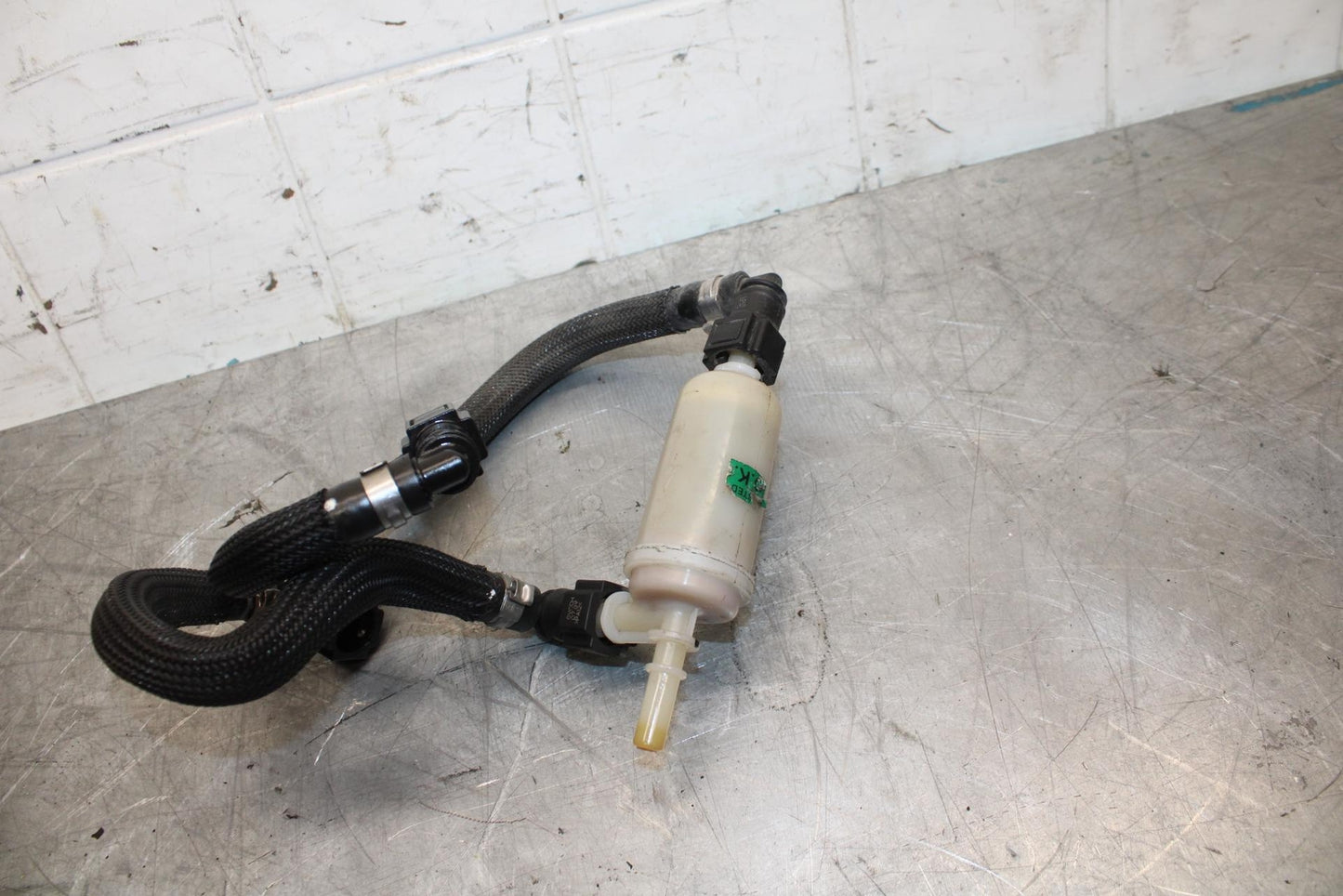 21 HUSQVARNA VITPILEN 401 FUEL HOSE GAS LINE TUBE PIPE BB467