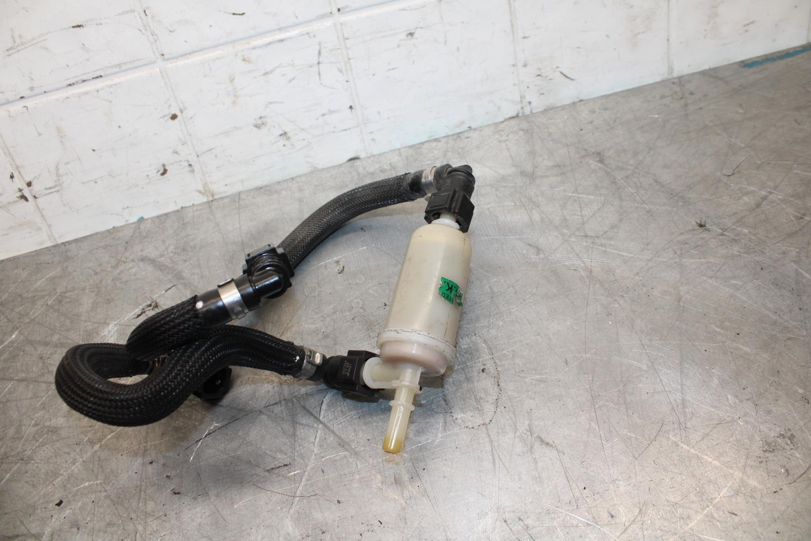 21 HUSQVARNA VITPILEN 401 FUEL HOSE GAS LINE TUBE PIPE BB467