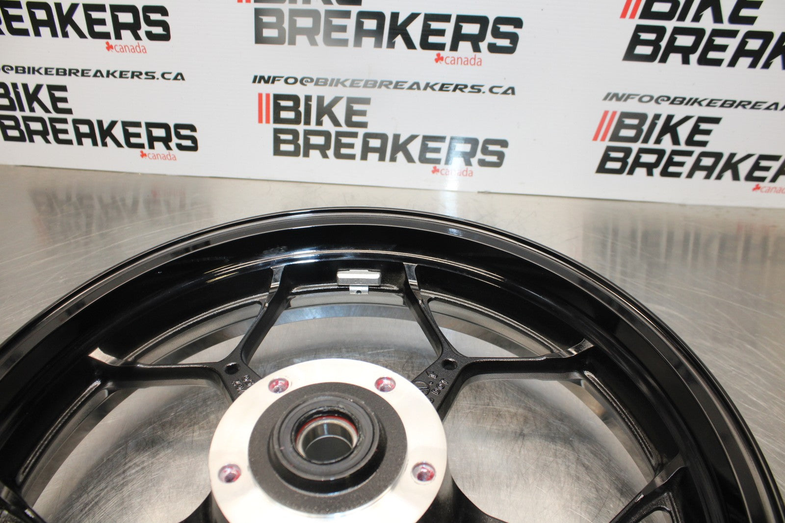 23-24 KAWASAKI NINJA ZX14R FRONT WHEEL FRONT RIM BB169