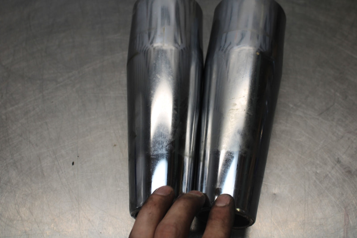 08 YAMAHA V STAR 1100 XVS1100AW CLASSIC FRONT FORK COVER TOP GUARD SHIELD BB916