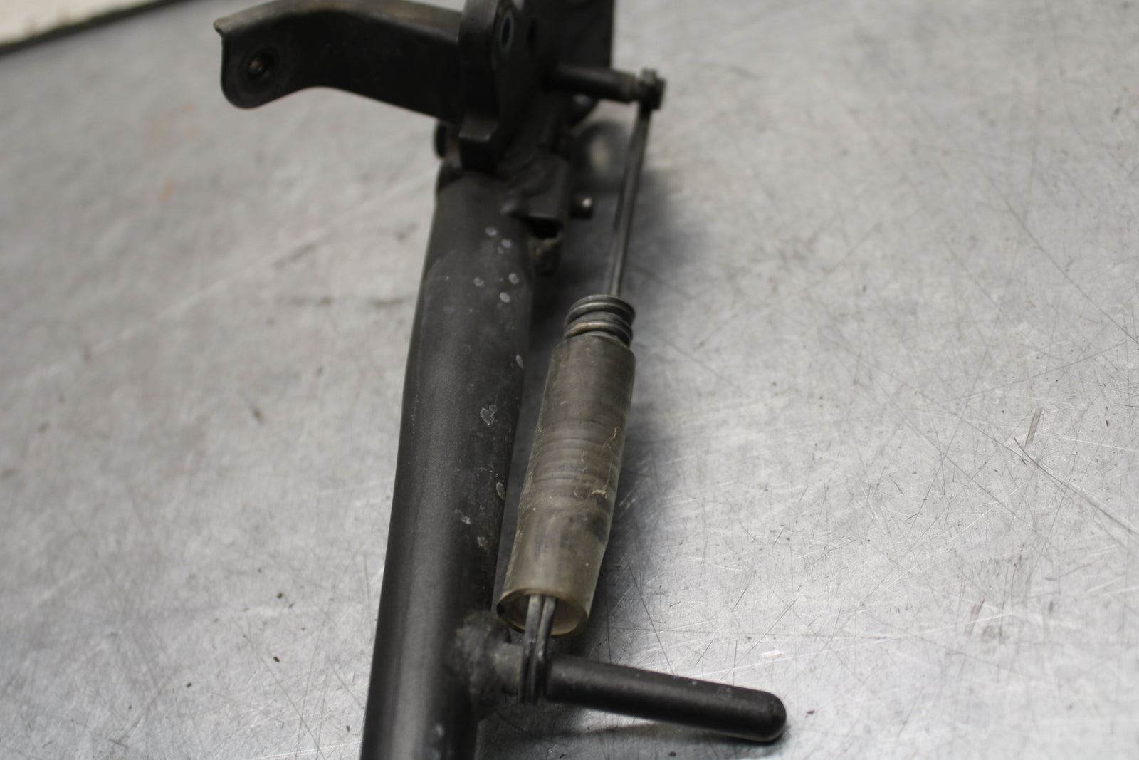 16 KAWASAKI NINJA ZX10R SIDE KICK STAND 32043-0604-18R 34024-0137-18R BB650