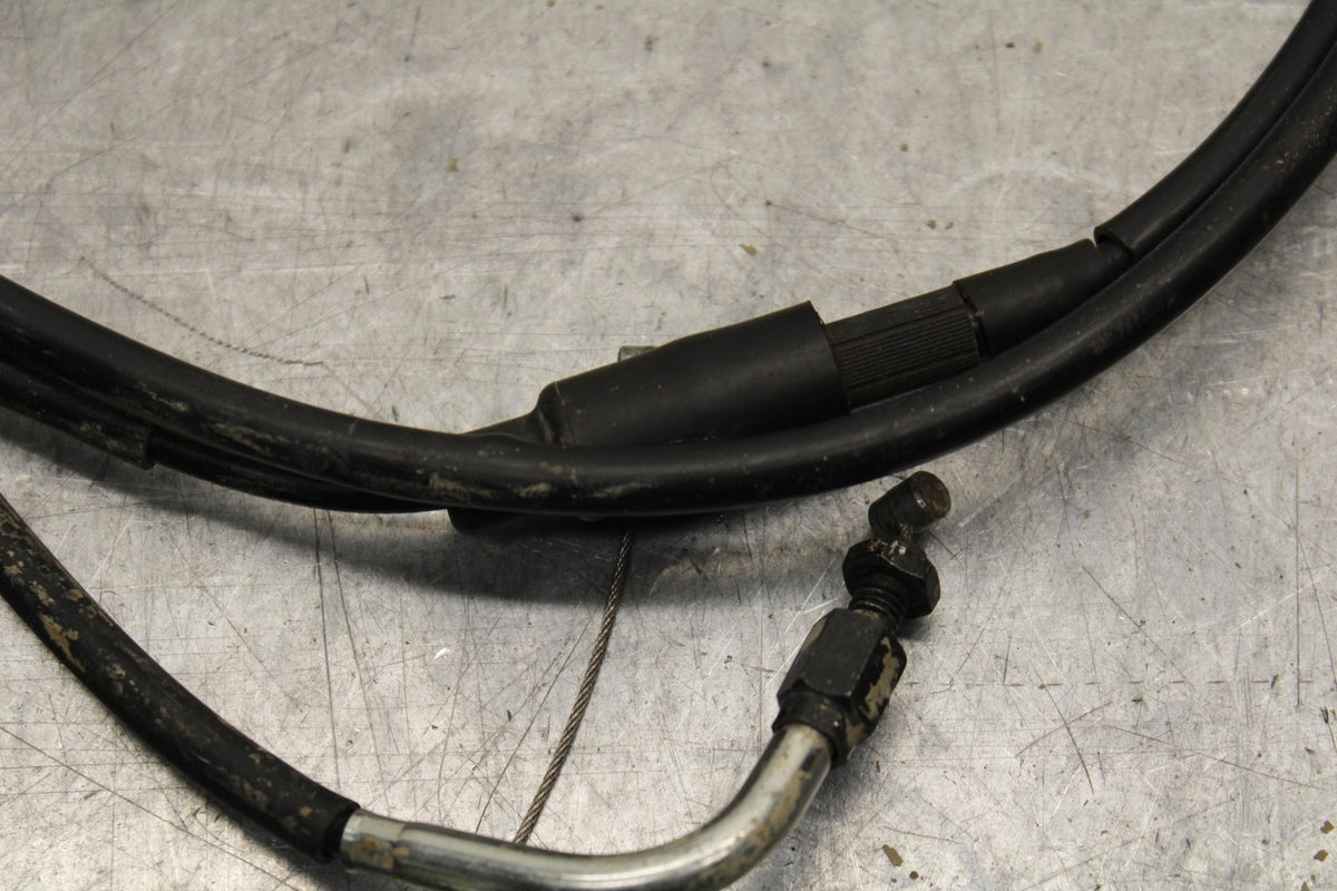 2015 Yamaha FZ09 THROTTLE CABLES LINES 1RC-26302-00-00 BB69
