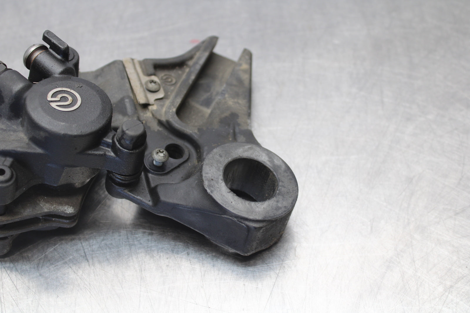 10-11 BMW S1000RR REAR BACK BRAKE CALIPER W MOUNT BRACKET BB168