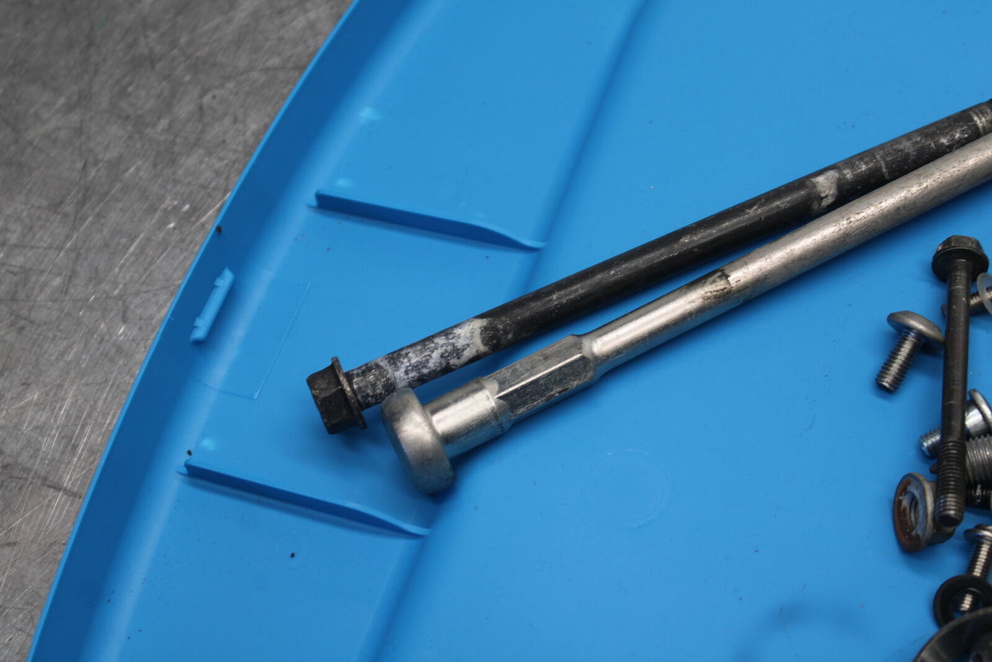 09-12 KAWASAKI NINJA ZX6R MOUNTING BOLTS HARDWARE MOTOR SCREWS BB698