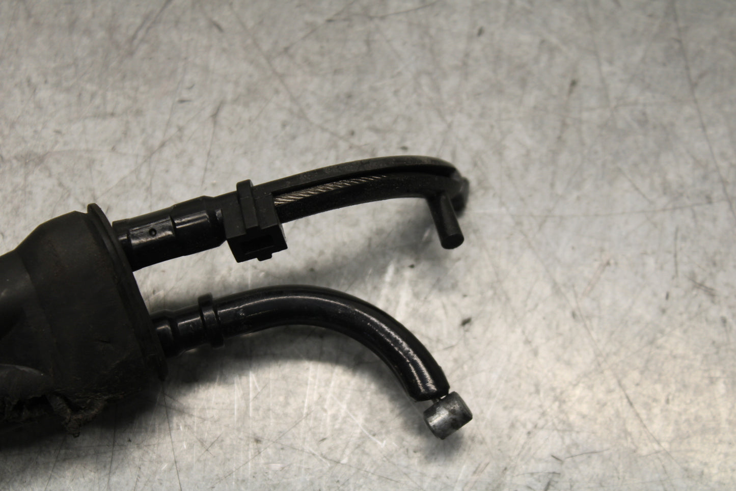 13-18 KAWASAKI NINJA ZX6R THROTTLE CABLES LINES 54012-0586 BB666