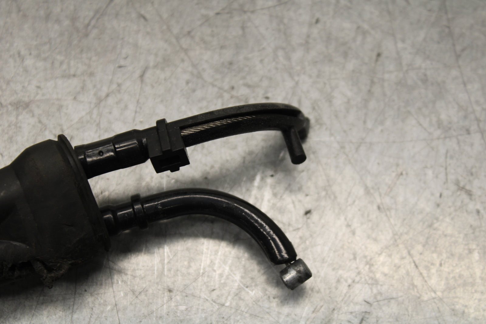 13-18 KAWASAKI NINJA ZX6R THROTTLE CABLES LINES 54012-0586 BB666