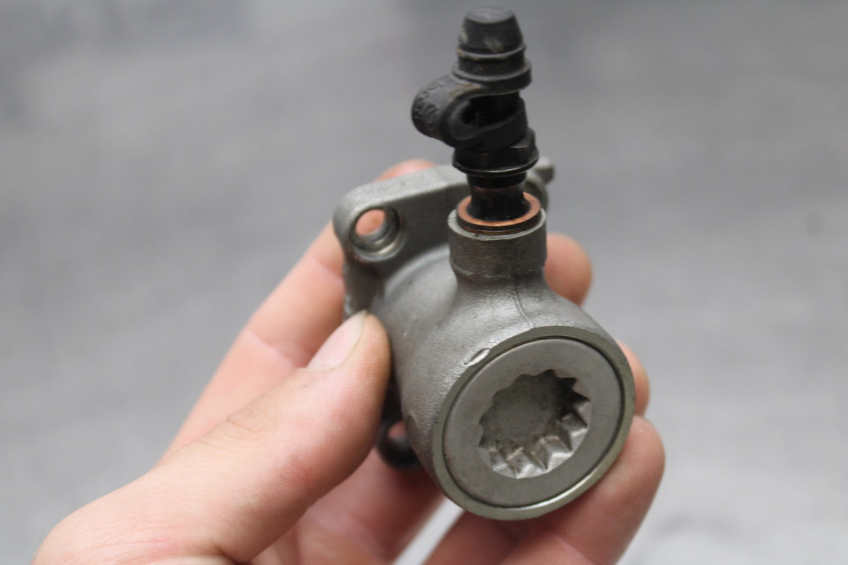 05 DUCATI SUPERSPORT 800 CLUTCH SLAVE PISTON CYLINDER BB913