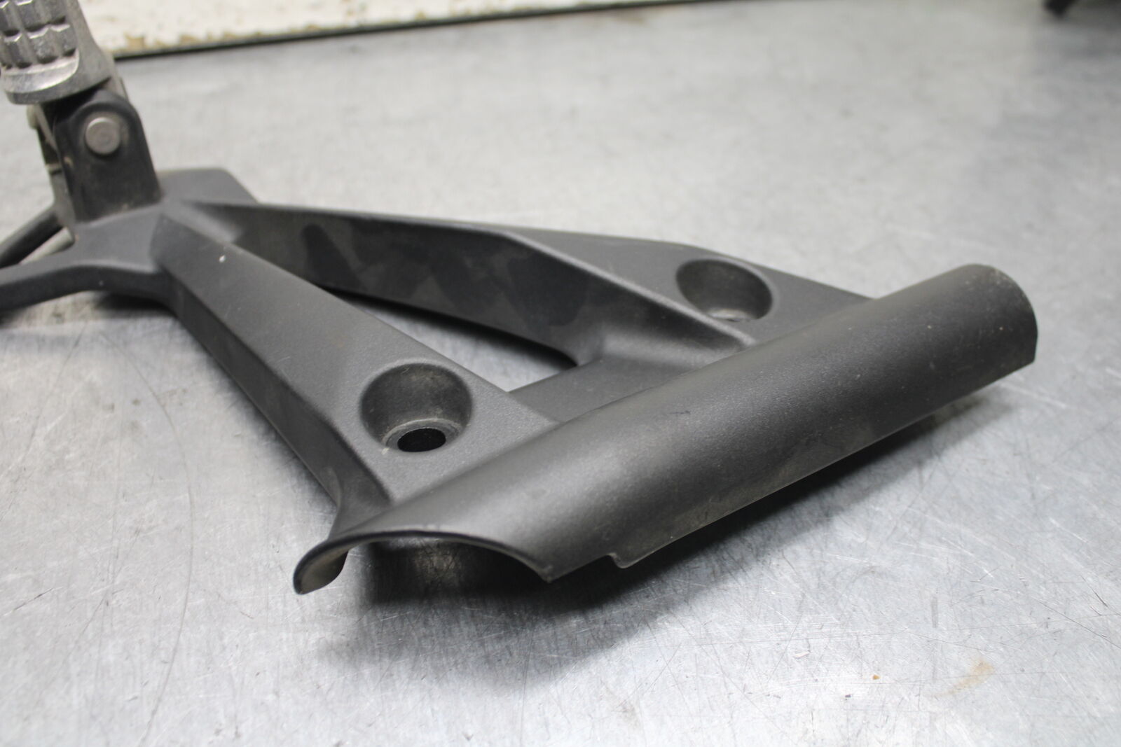 08-12 KAWASAKI NINJA 250R EX250J REAR BACK PASSENGER PEG SET PAIR BB111