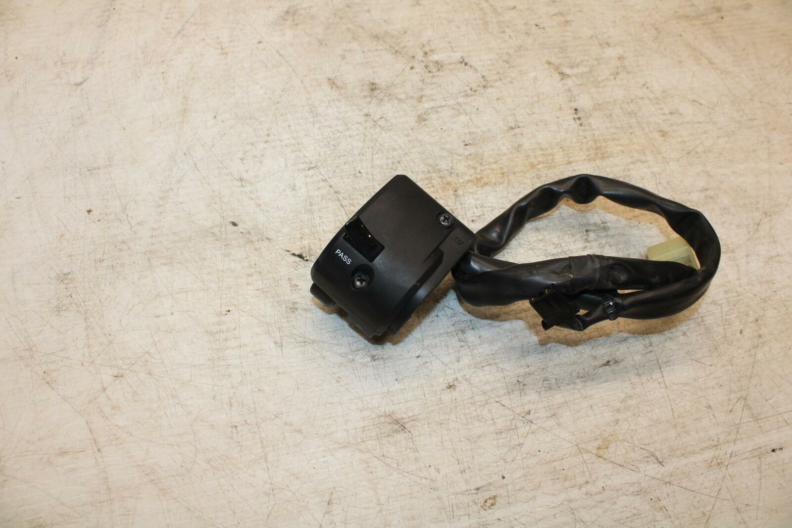 17-20 KAWASAKI NINJA 650 LEFT CLIP ON HANDLE HORN SIGNALS SWITCH SWITCHES BB364