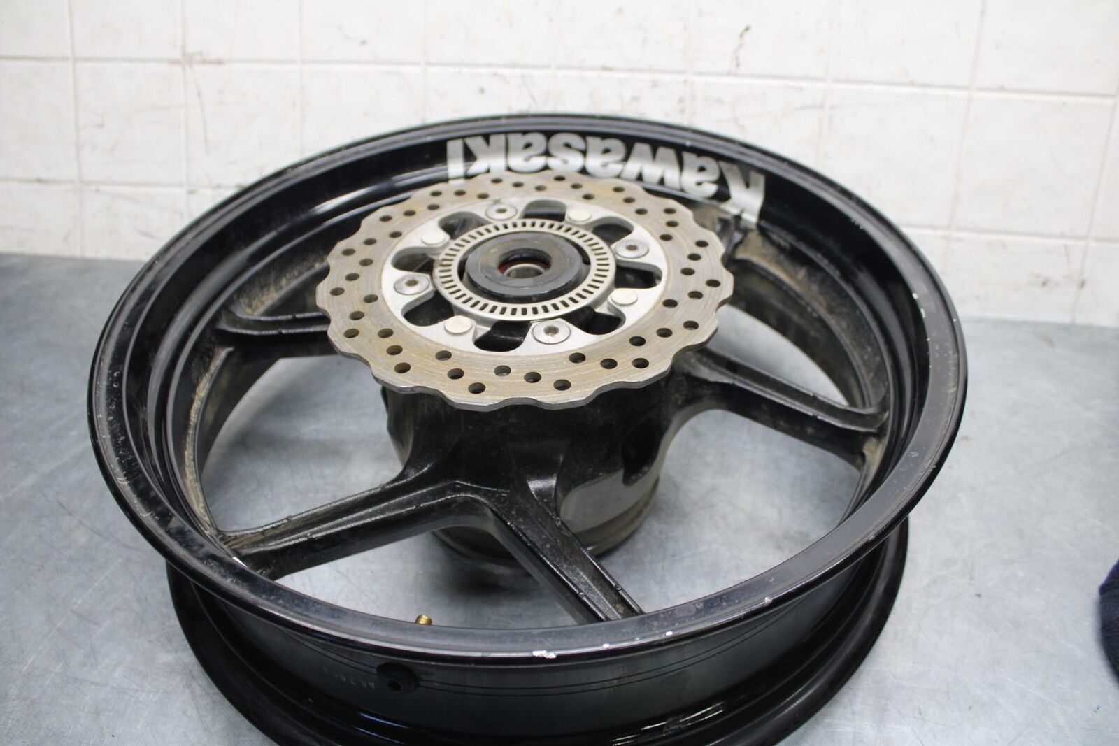 2014 Kawasaki Ninja 650 EX650E REAR WHEELAND ROTOR BACK BRAKE DISC BB569