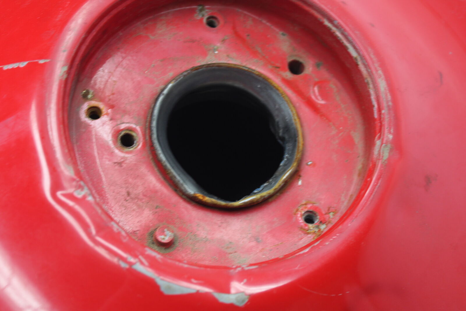 06-07 SUZUKI GSXR 600 GAS TANK FUEL CELL PETROL RESERVOIR BB694