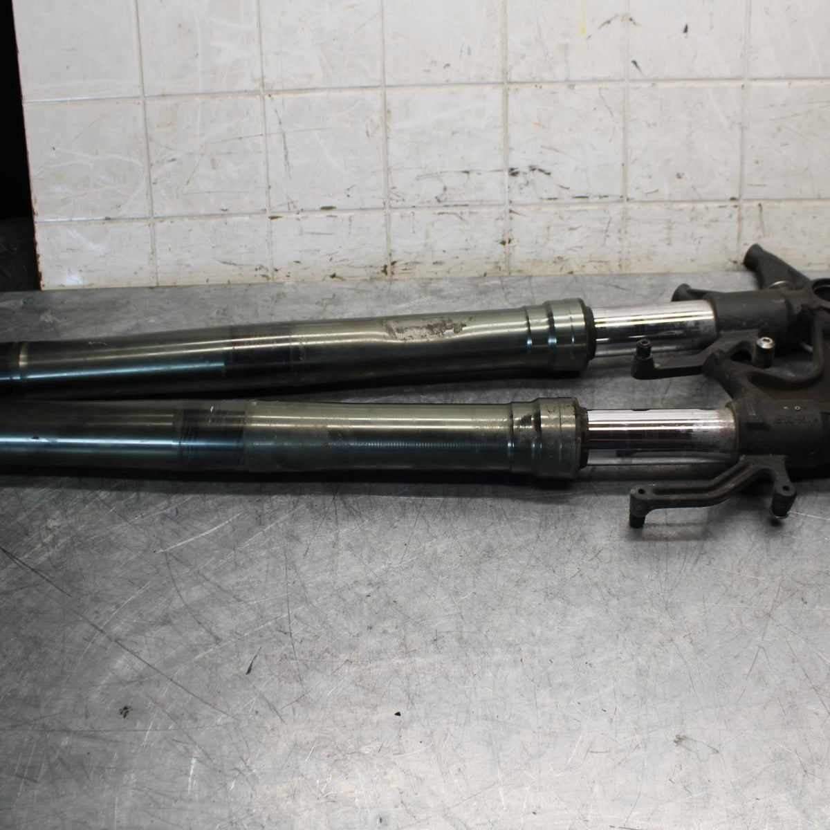 2012 Kawasaki Ninja ZX6R ZX600R FRONT FORKS SHOCK SUSPENSION SET PAIR BB529