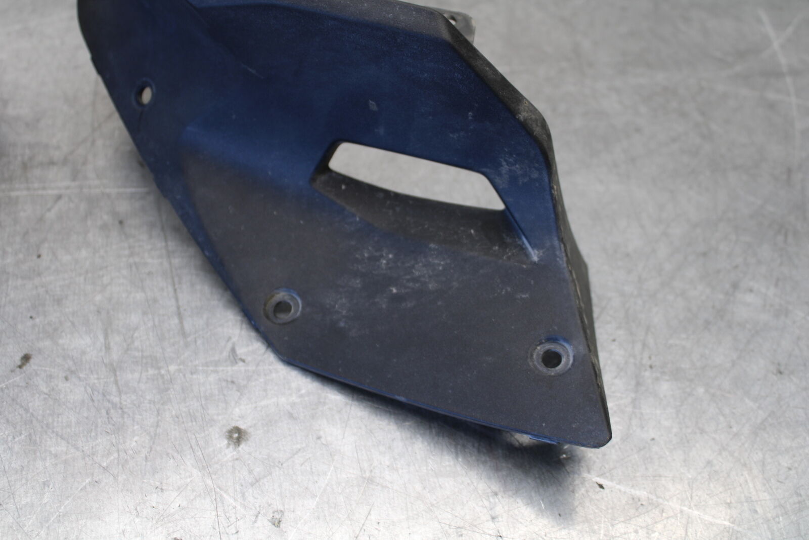 19-22 KAWASAKI Z400 RIGHT LEFT INNER FAIRINGS COWLS PANELS TRIMS BB708