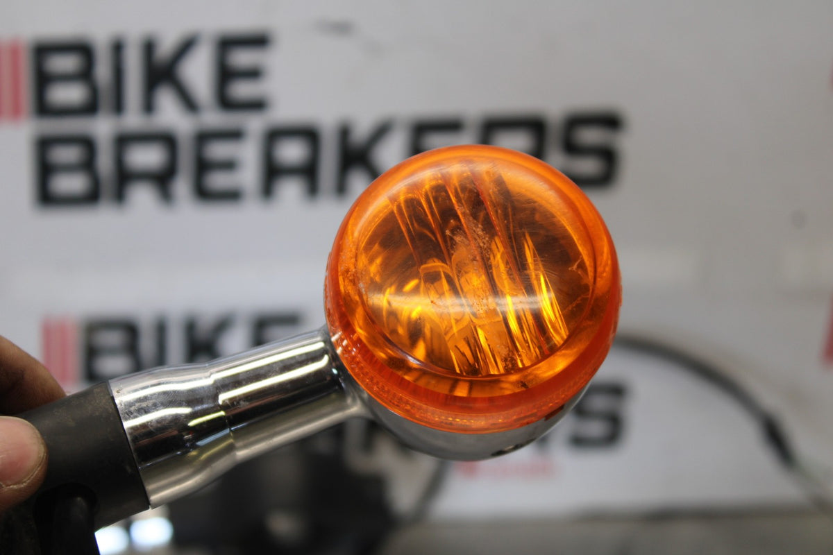 07 SUZUKI BOULEVARD M50 FRONT LEFT RIGHT TURN SIGNALS LIGHT INDICATORS BB897