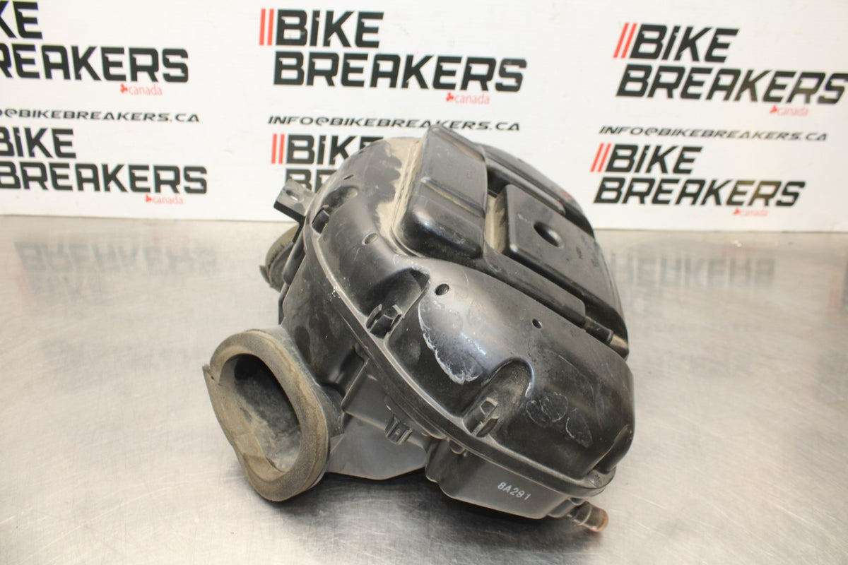 08-10 SUZUKI GSXR 600 AIRBOX AIR INTAKE FILTER BOX BB835
