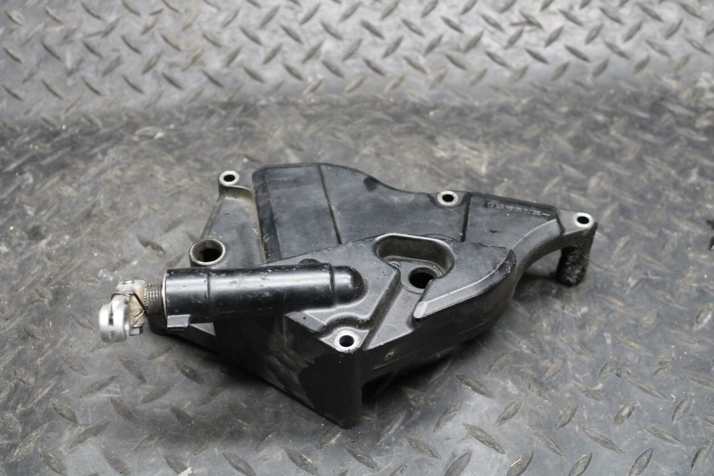 08-09 SUZUKI GSXR600 ENGINE SPROCKET COVER BB226