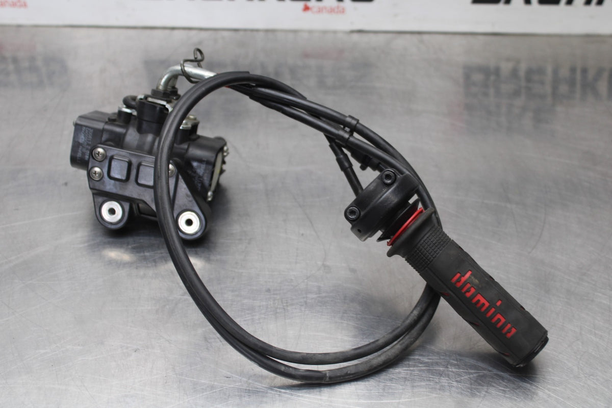 15 APRILIA RSV4 FACTORY APRC THROTTLE CABLES/ ACCELERATOR POSITION SENSOR BB901