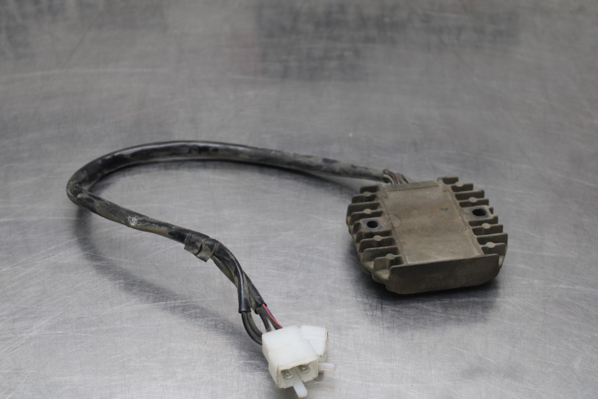 05-06 KAWASAKI NINJA ZX6R RECTIFIER VOLTAGE REGULATOR BB877