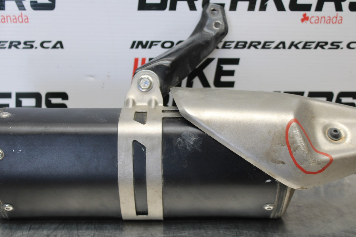 17-22 KTM 390 DUKE EXHAUST PIPE MUFFLER SLIP ON CAN SILENCER BB180
