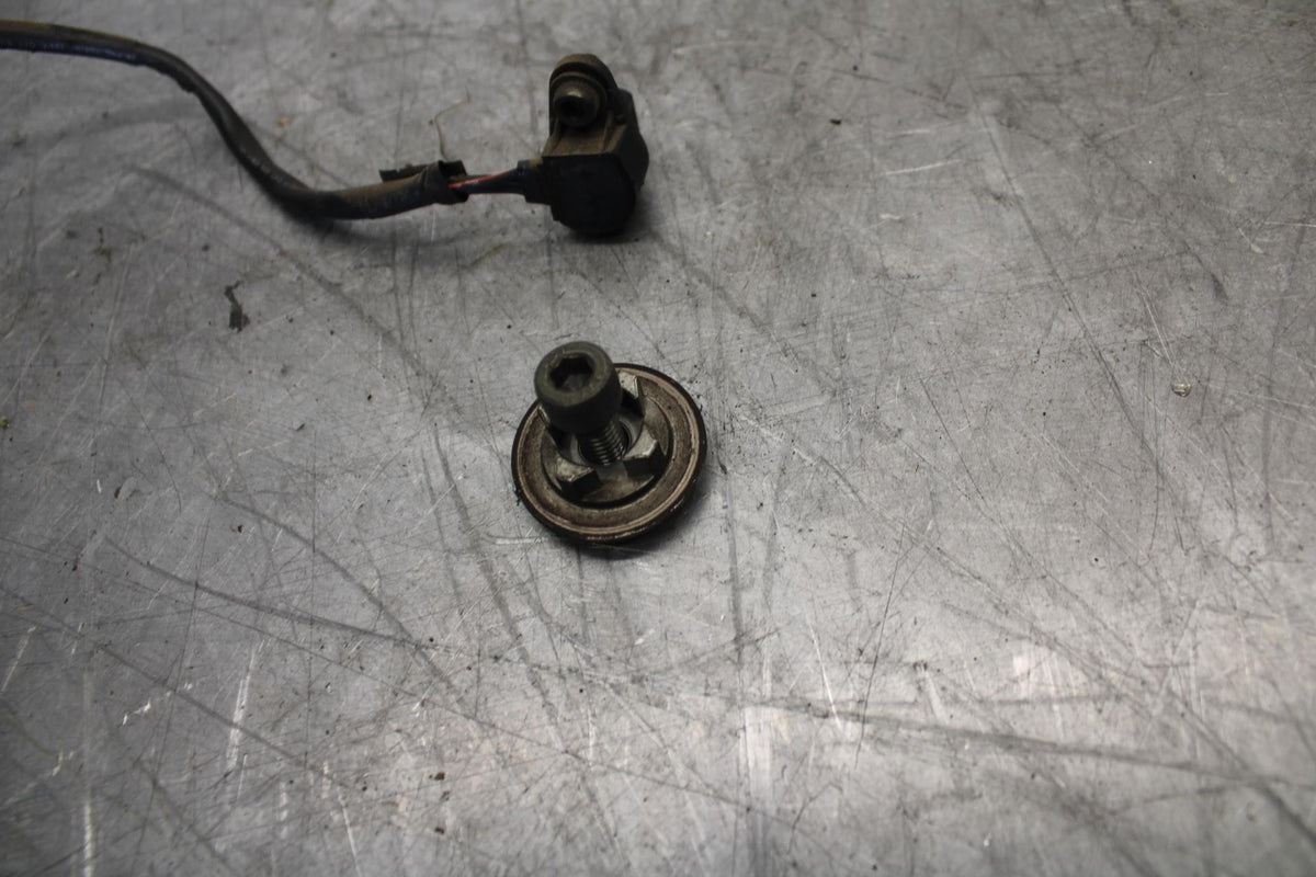 1998 Suzuki TL1000S SPEED SPEEDOMETER SENSOR BB508