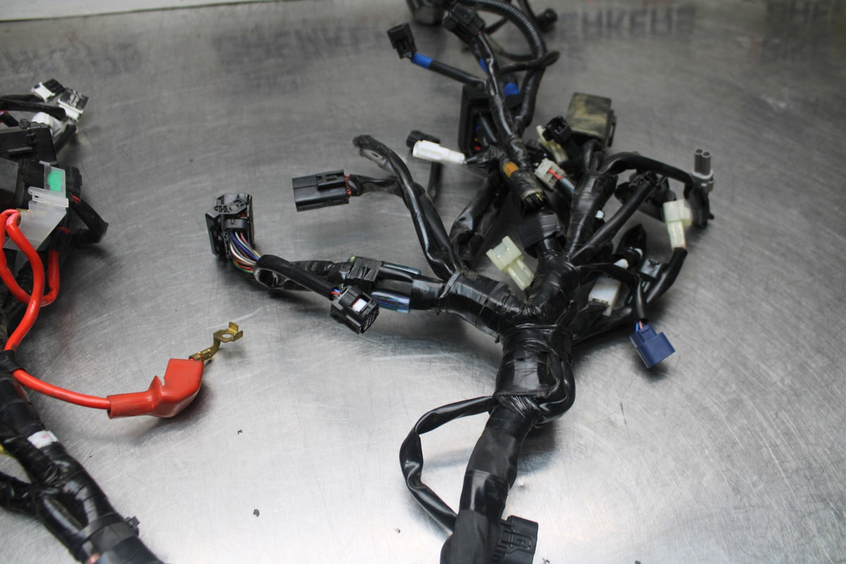 23-24 YAMAHA MT-07 MAIN ENGINE WIRING HARNESS MOTOR WIRE LOOM BB927