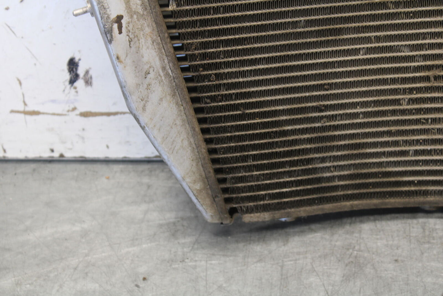 05-06 SUZUKI GSXR1000 ENGINE RADIATOR COOLER COOLING RADIATER 17710-41G00 BB663