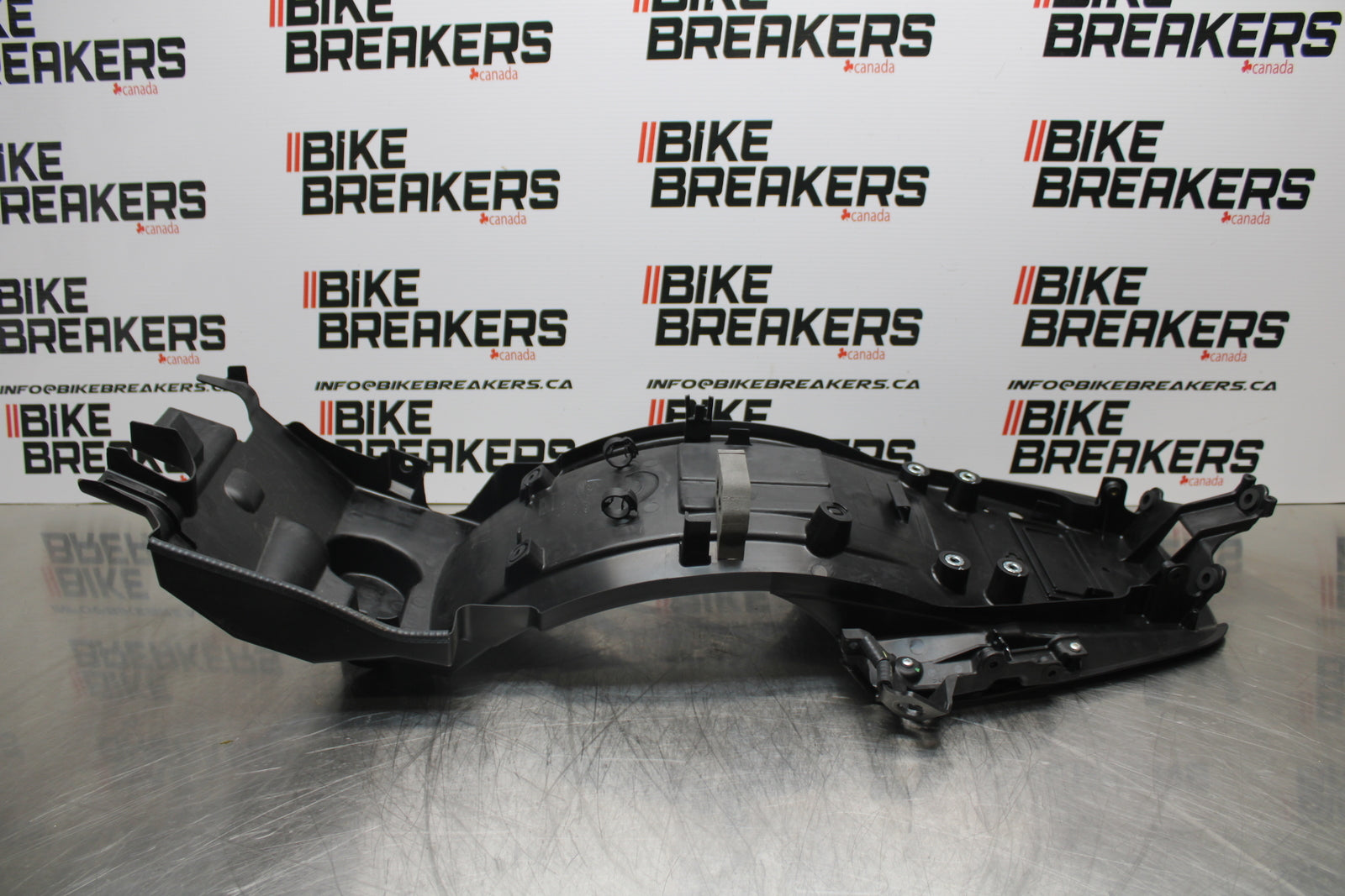 23-24 KAWASAKI NINJA ZX14R NEW!! REAR BACK TAIL UNDERTAIL FAIRING FENDER BB153