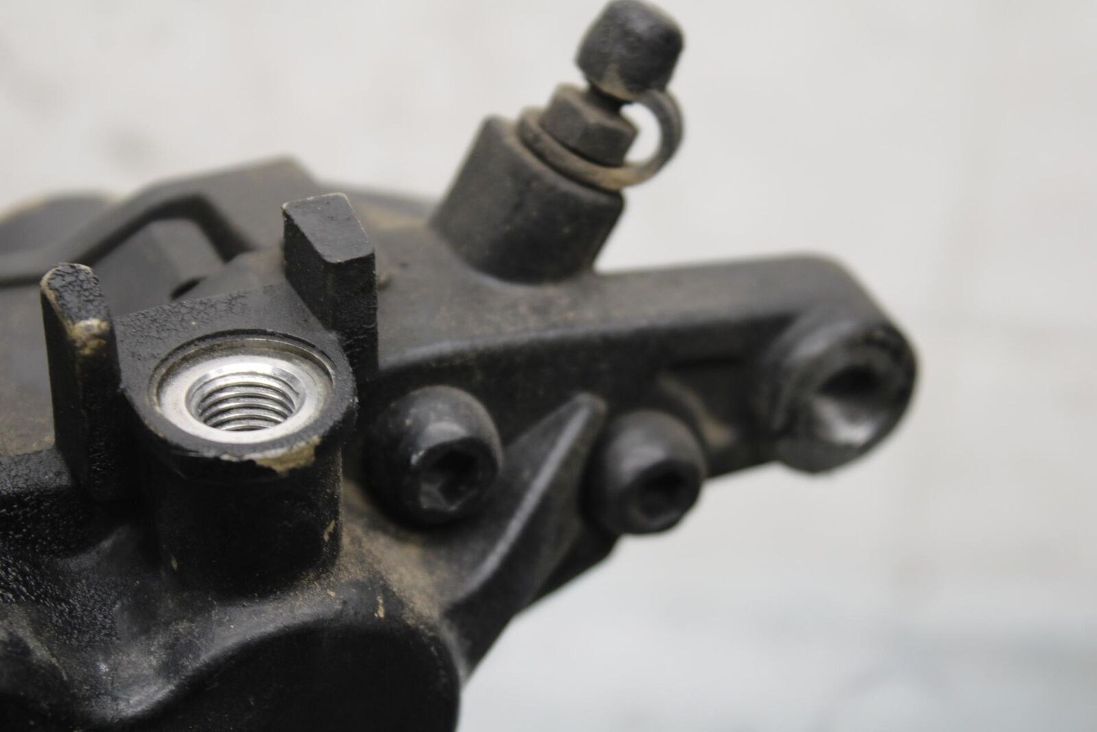 2000 Kawasaki Ninja ZX12R ZX1200A RIGHT LEFT FRONT BRAKE CALIPER SET PAIR BB565