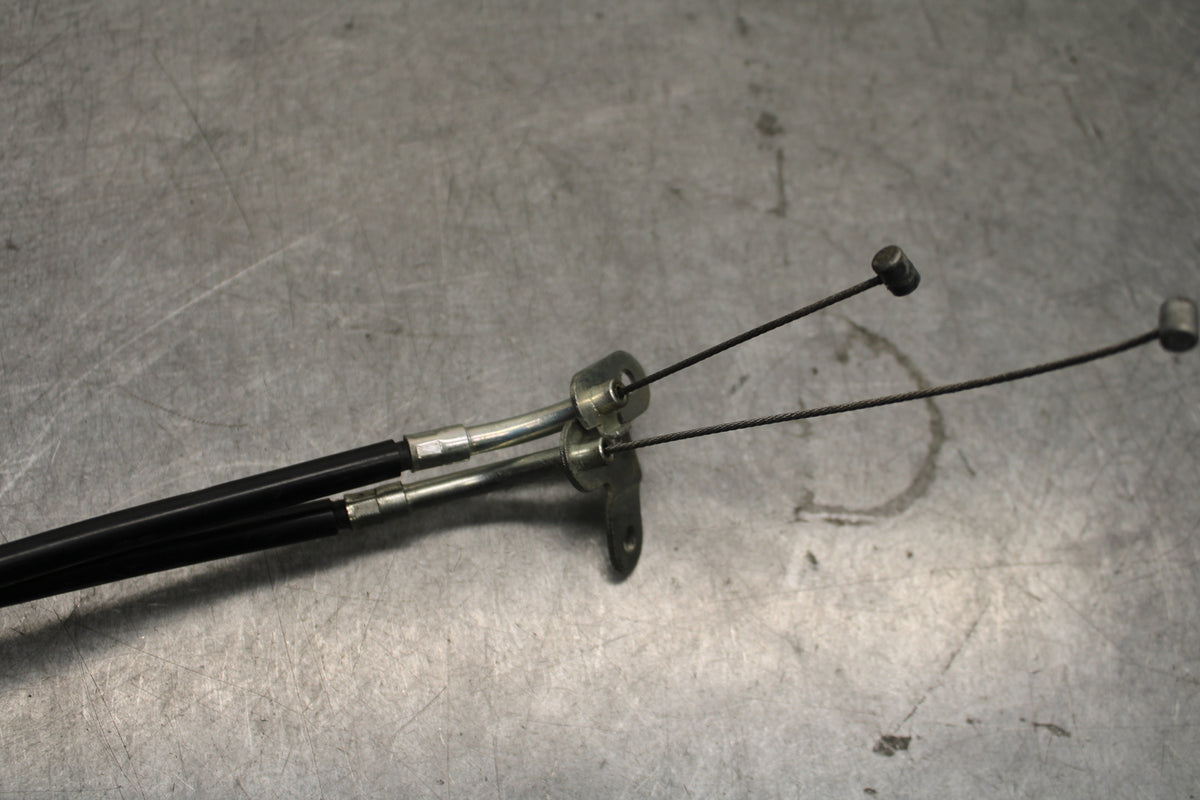 07-08 YAMAHA YZF R1 THROTTLE CABLES LINES BB675