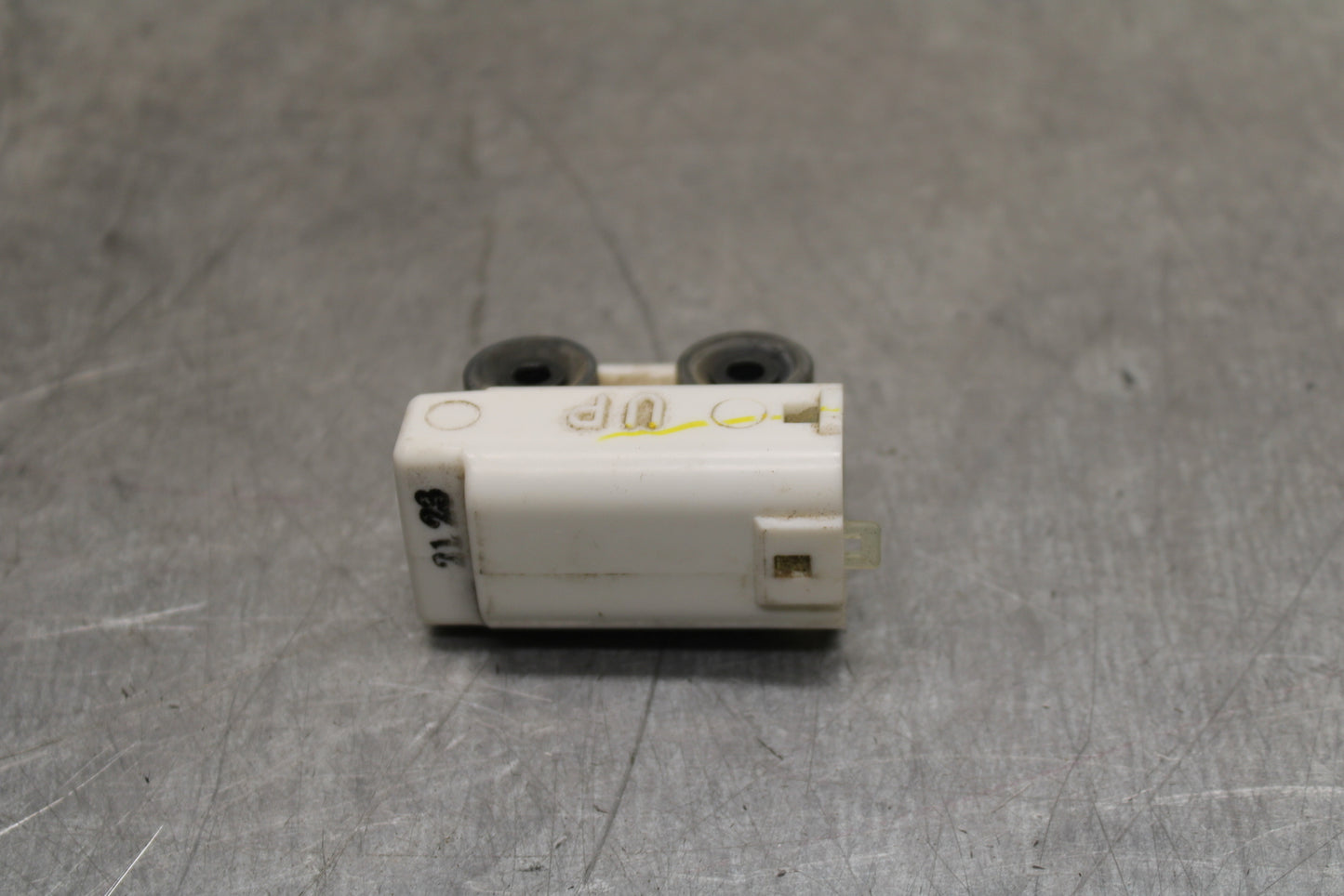 19-24 YAMAHA R3 TIP OVER BANK ANGLE CRASH SENSOR SWITCH  BB736
