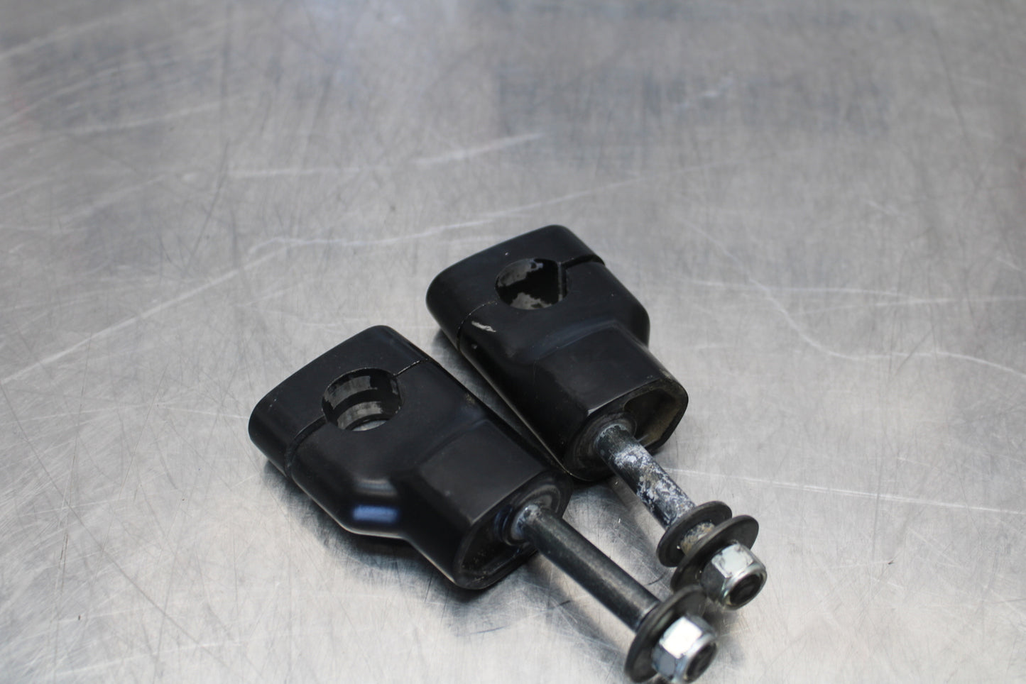 09-15 YAMAHA FZ6R HANDLEBAR RISERS BB161