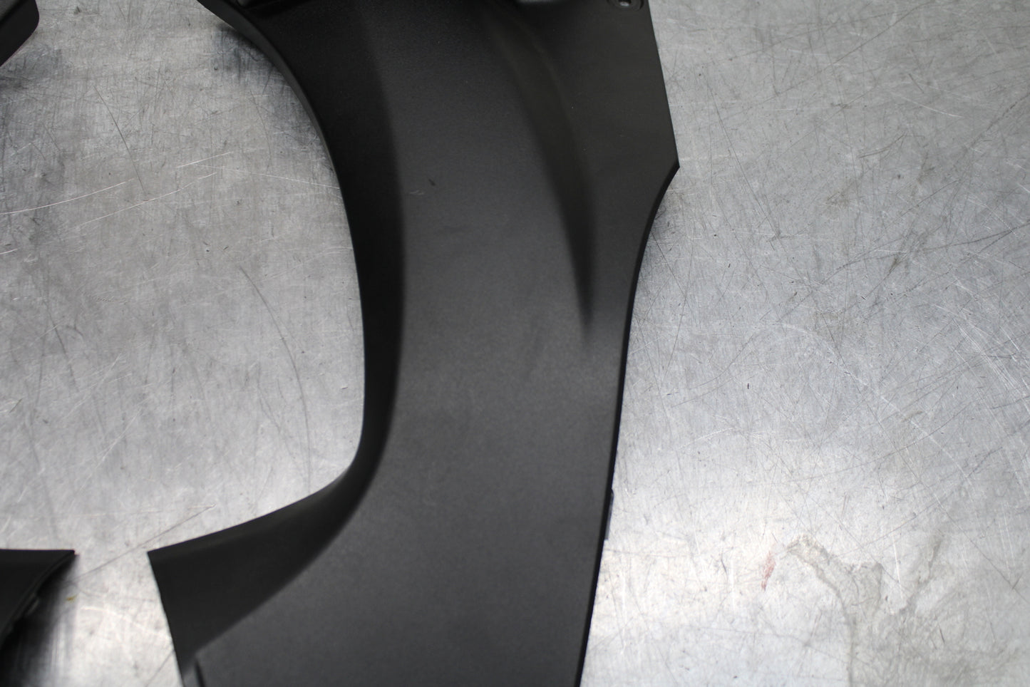 12-25 KAWASAKI NINJA ZX14R RIGHT LEFT FRONT DUCT COVERS PANELS COWLS BB757