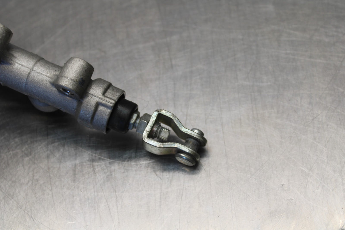 23 KAWASAKI NINJA 650 EX650 REAR BACK BRAKE MASTER CYLINDER W RESERVOIR BB920