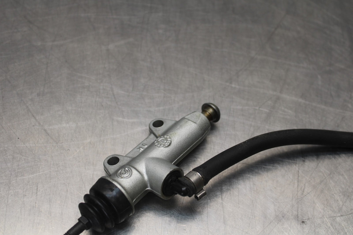 20-23 BMW F900R REAR BACK BRAKE MASTER CYLINDER W RESERVOIR BB923