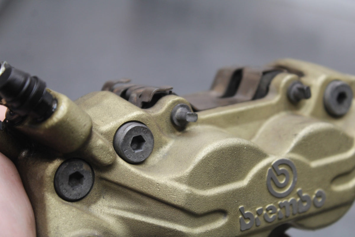 02 DUCATI MONSTER 620 LEFT FRONT BRAKE CALIPER BB851