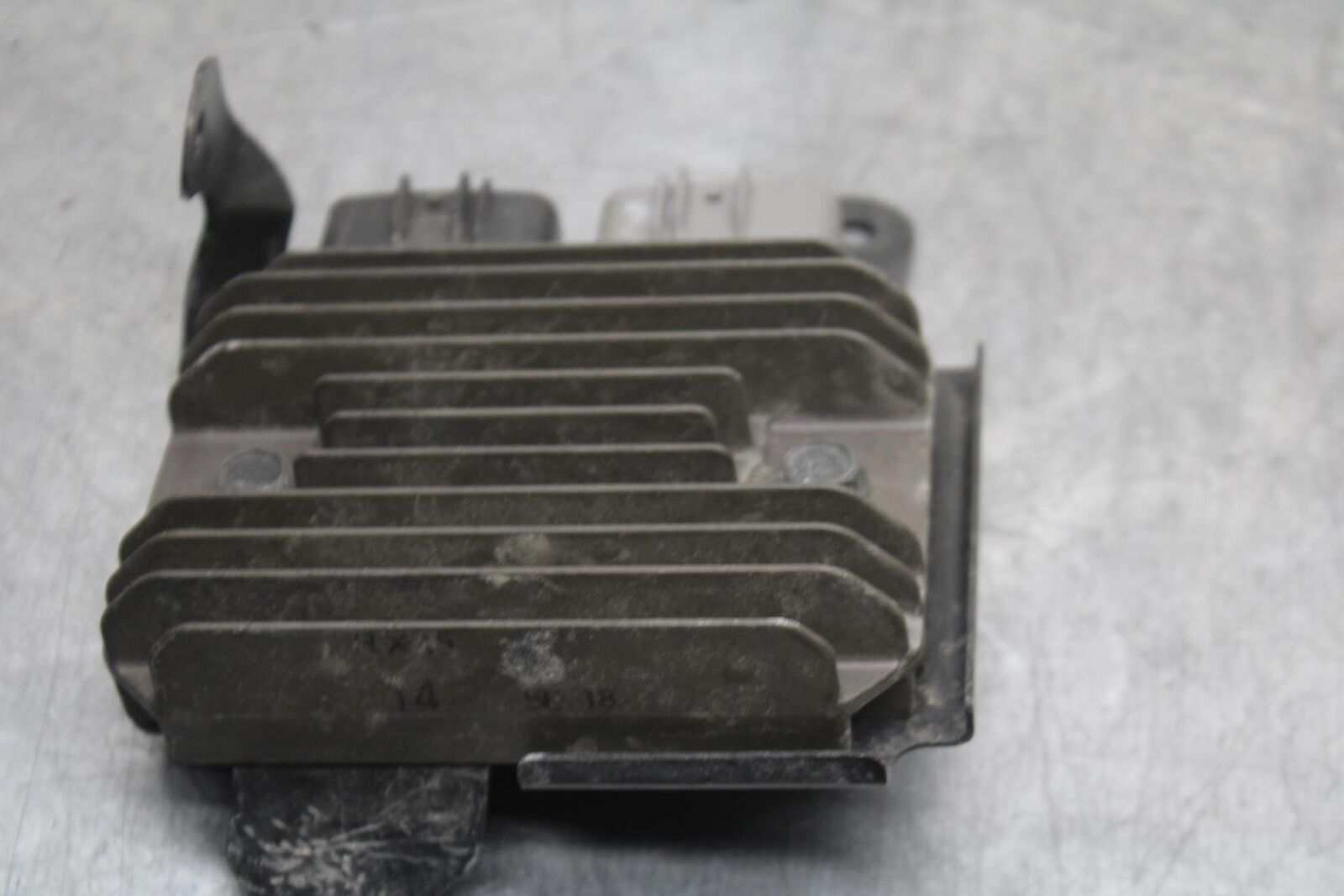 09-12 KAWASAKI NINJA ZX6R RECTIFIER VOLTAGE REGULATOR 21066-0028 BB617