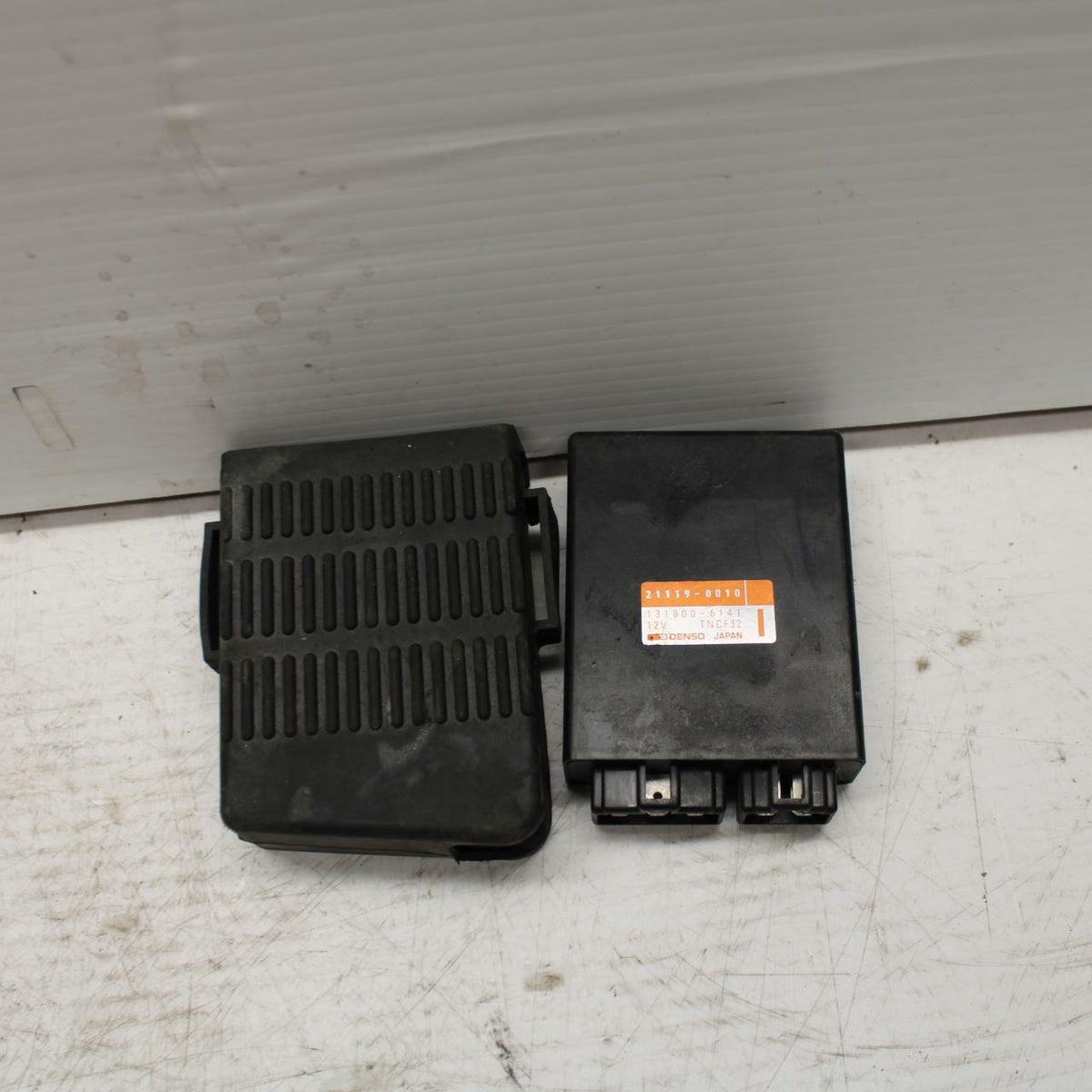 90-07 KAWASAKI ZZR 250 ECU COMPUTER CONTROLLER UNIT BLACK BOX ECM CDI  BB298