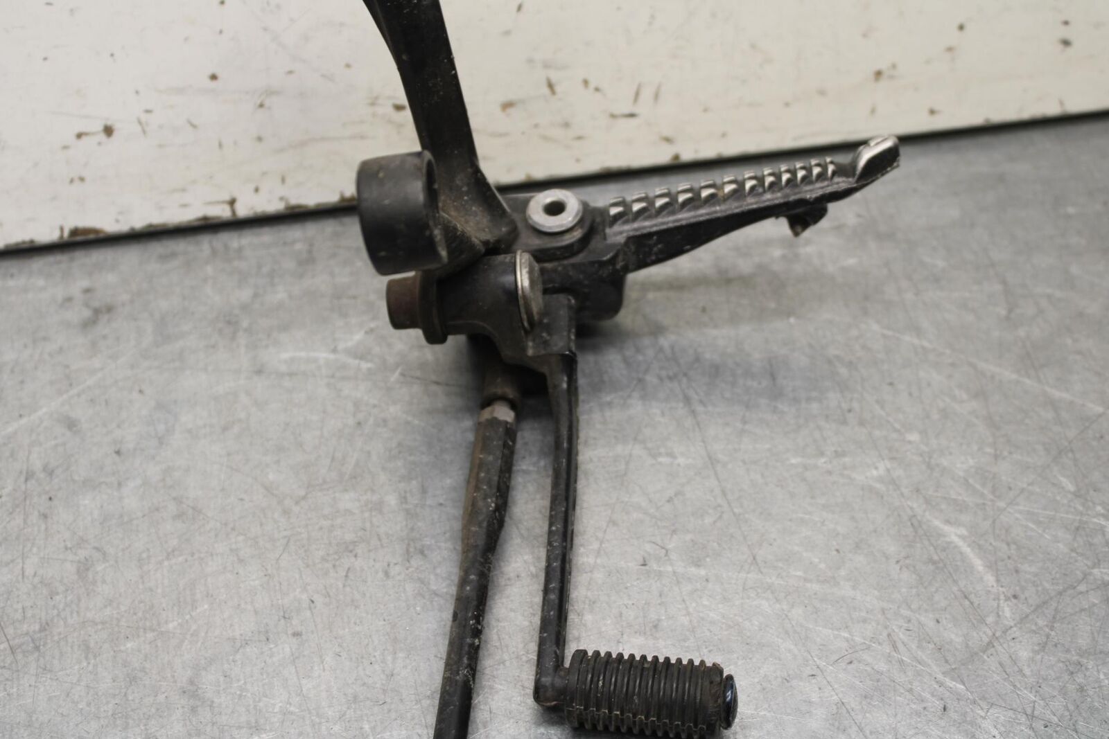 09-12 KAWASAKI NINJA ZX6R LEFT REARSET REAR SET DRIVER FOOT PEG REST STOP BB640