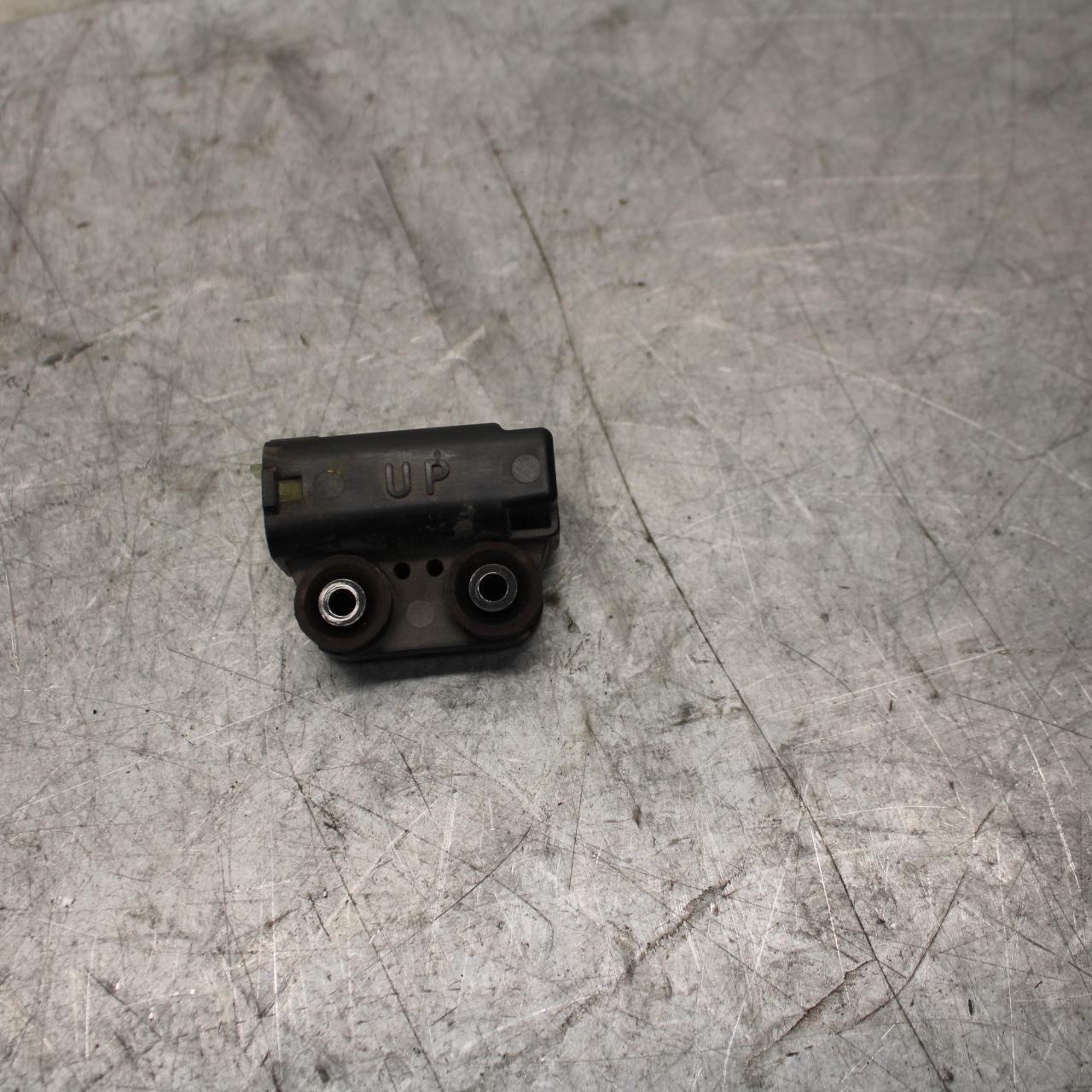 2009 Yamaha YZF R6 TIP OVER BANK ANGLE CRASH SENSOR SWITCH  5PS-82576-01-00 BB53
