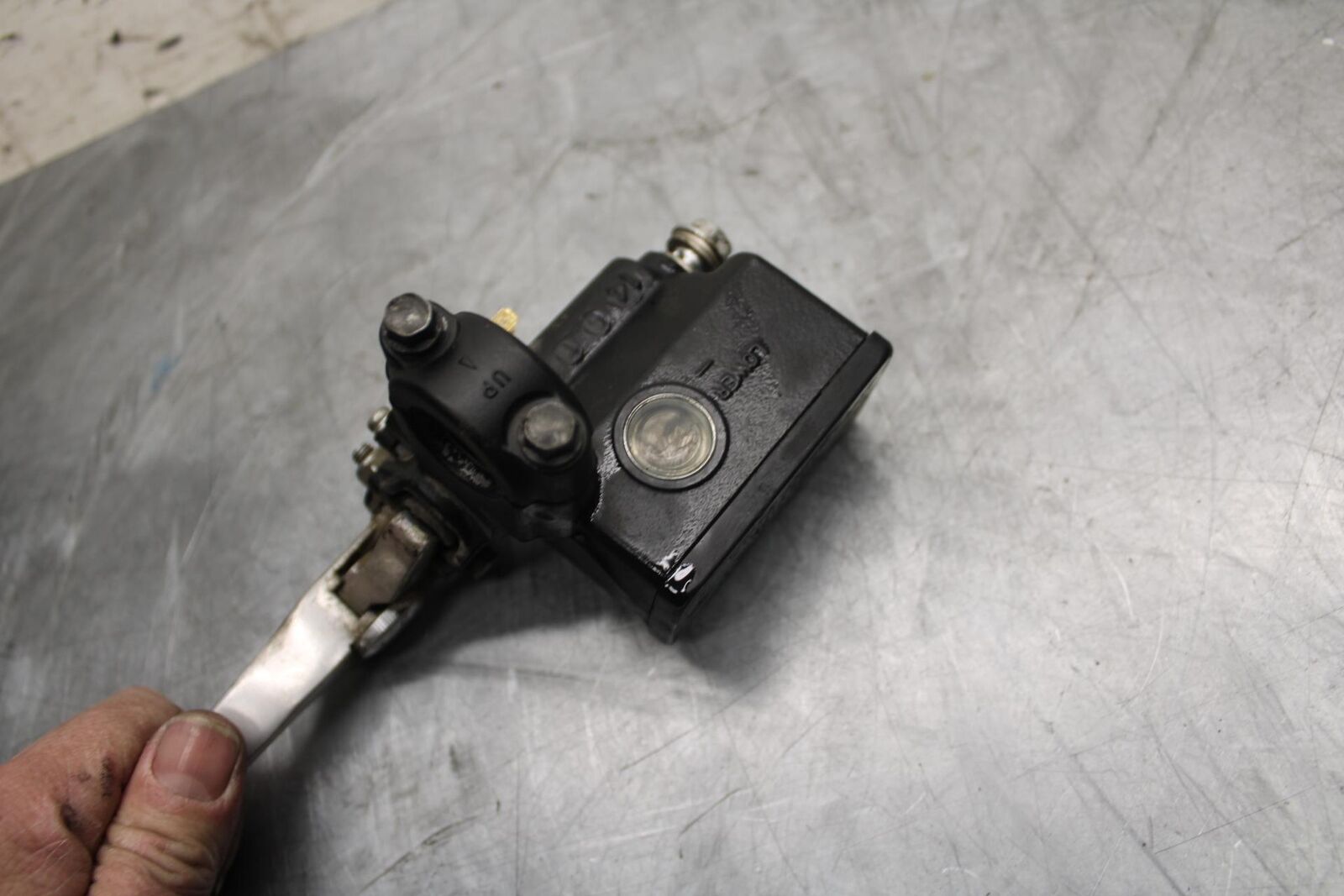 2016 Suzuki Bandit 1250S GSF1250SA ABS FRONT BRAKE MASTER CYLINDER BB509